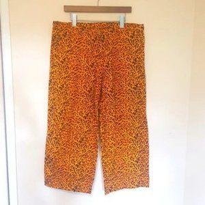 Handmade golden coral print  capri pants